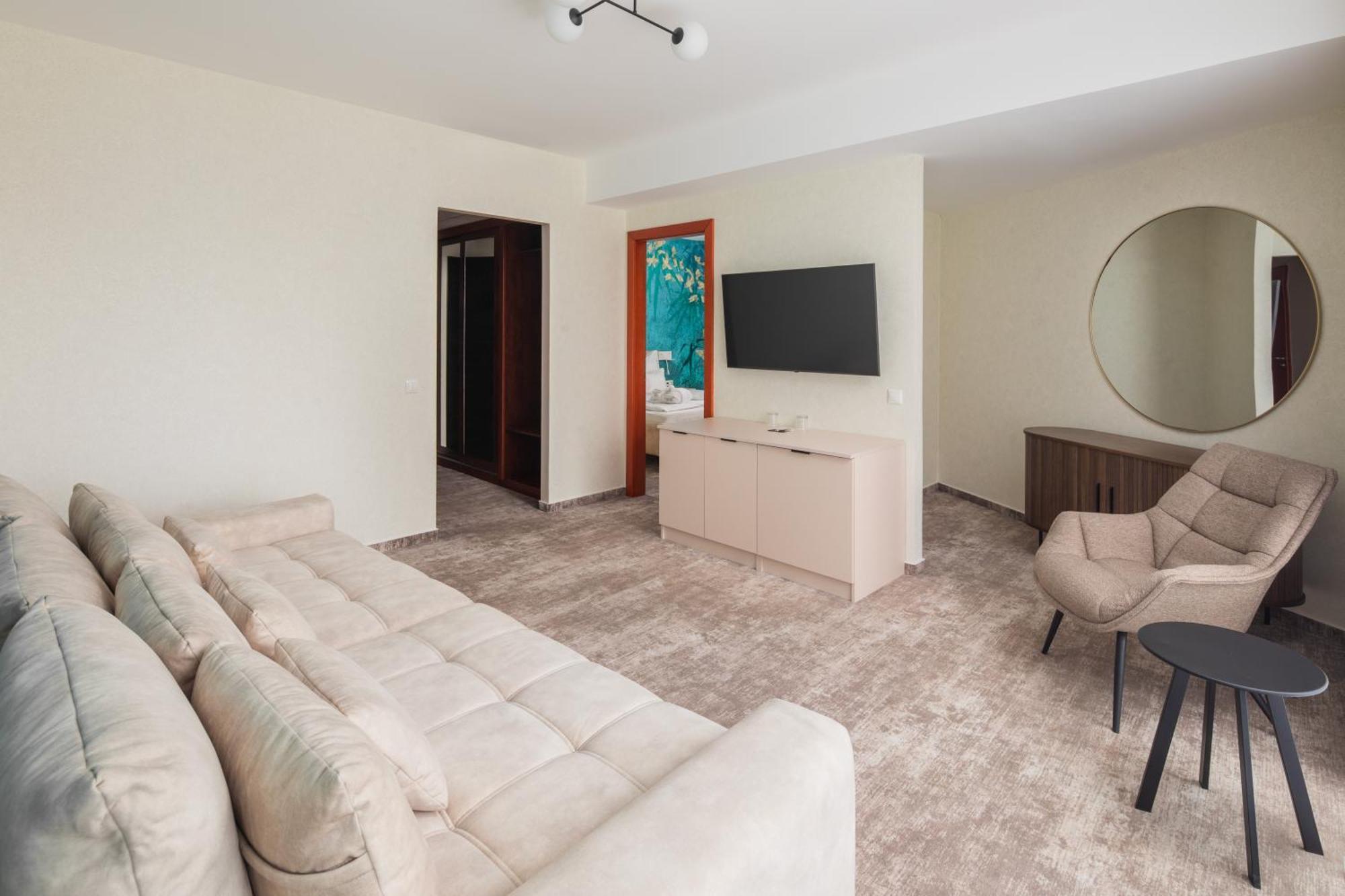 Hotel Atlantis Wellness & Conference Hajdúszoboszló Εξωτερικό φωτογραφία