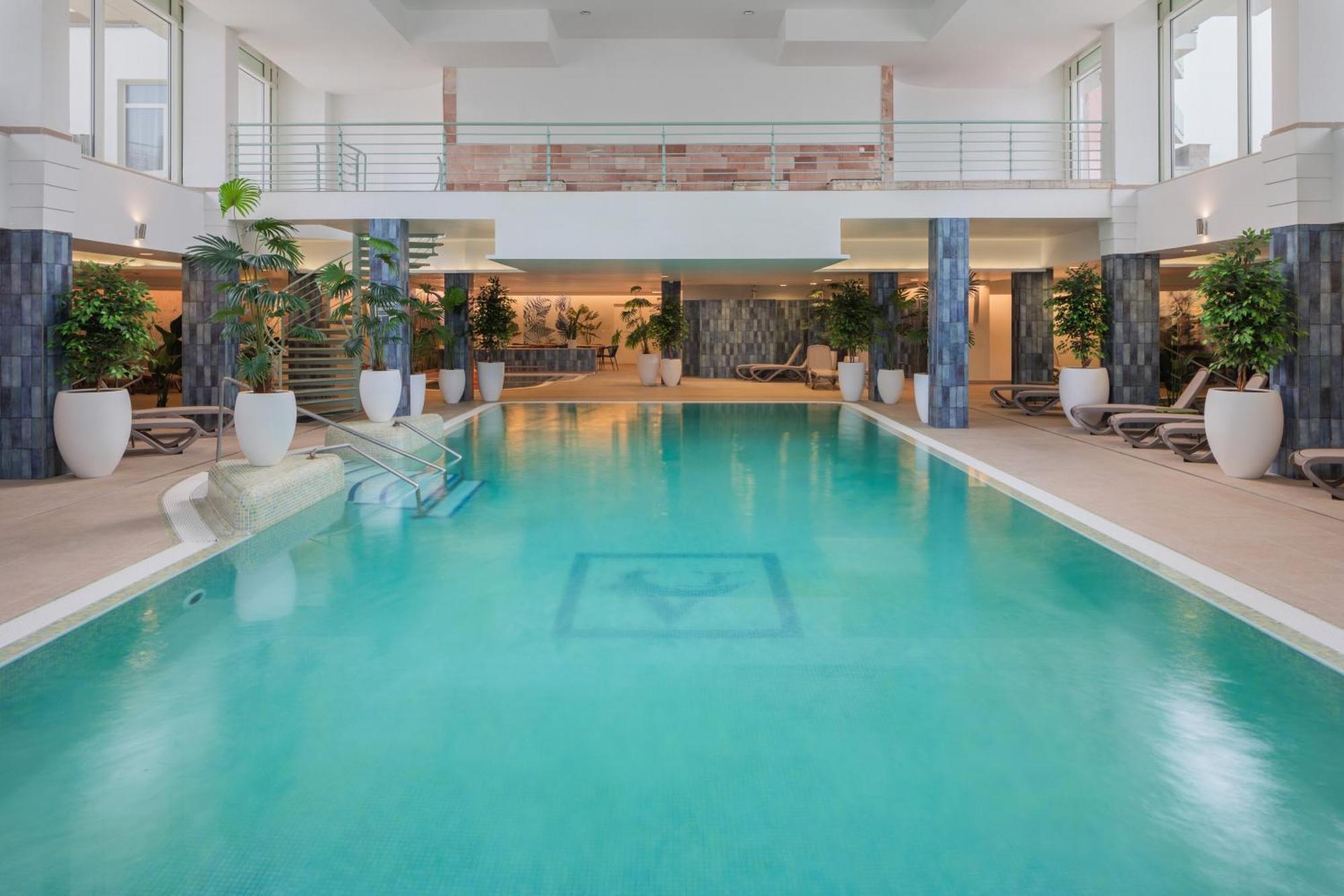 Hotel Atlantis Wellness & Conference Hajdúszoboszló Εξωτερικό φωτογραφία