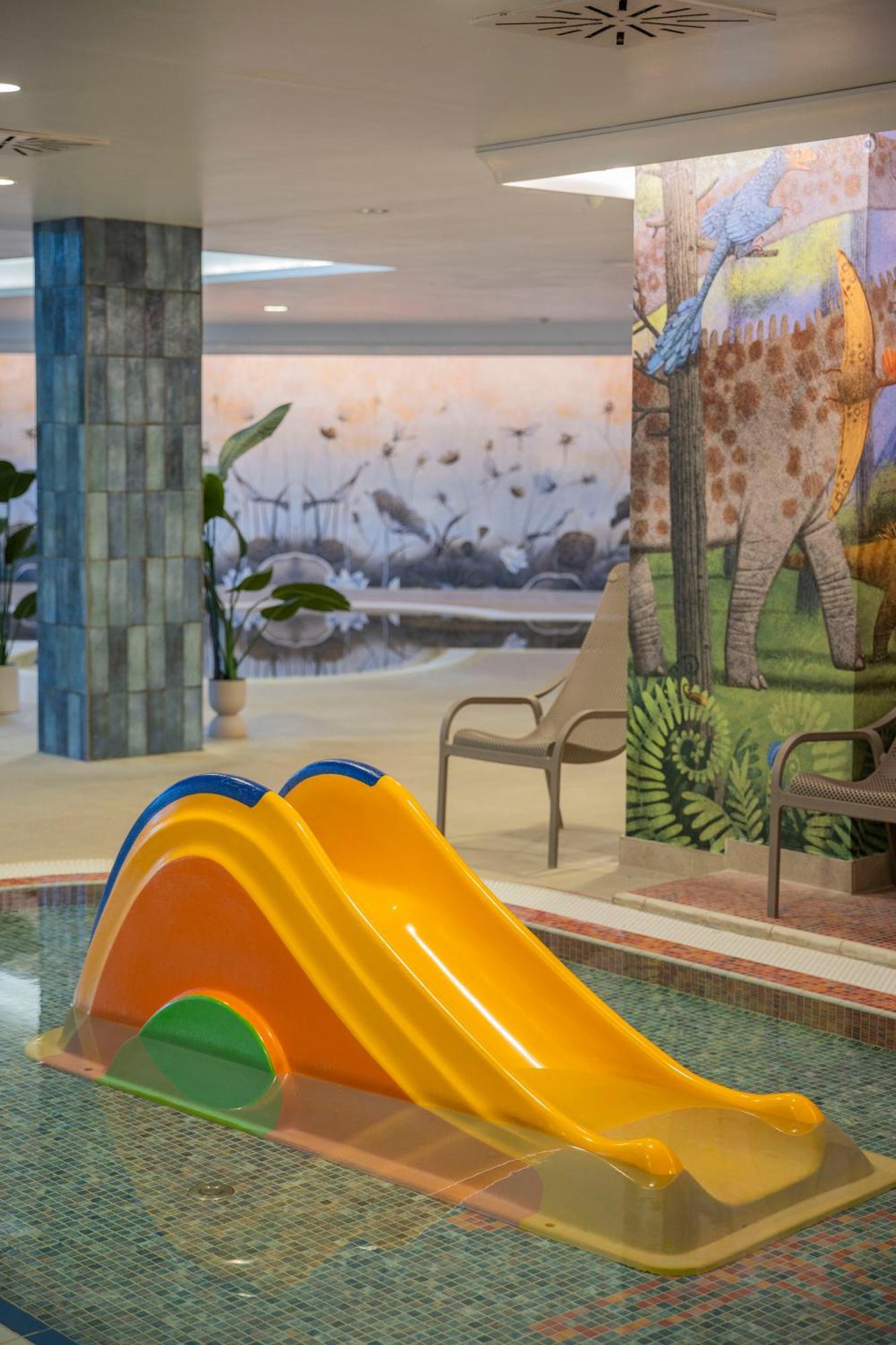 Hotel Atlantis Wellness & Conference Hajdúszoboszló Εξωτερικό φωτογραφία